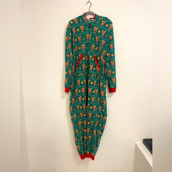 Disney Other - Disney women’s xl Gingerbread one piece pajamas